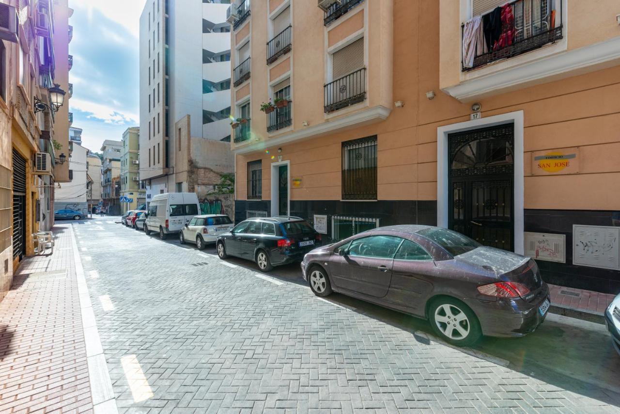 Wintowinrentals - Fabulosa Ubicacion, Comfort Y Wifi Málaga Eksteriør bilde